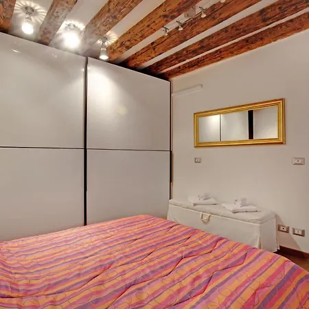 Fenix Otello Apartment