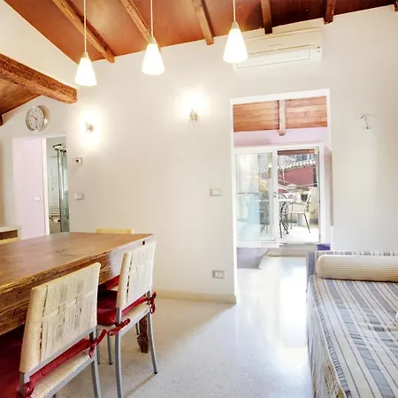 Fenix Otello Apartment